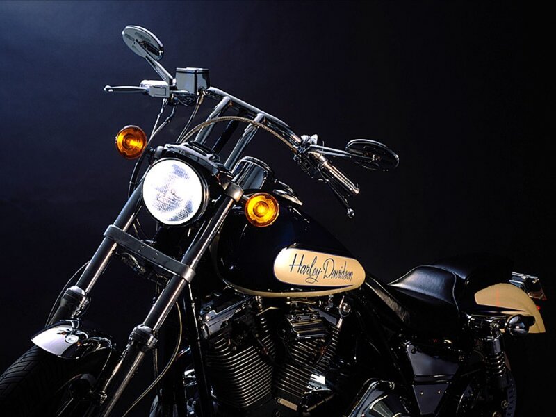 Black Harley-davidson Motorcycle — Dramatic, Photograph, Headlight, Handlebars, Seat