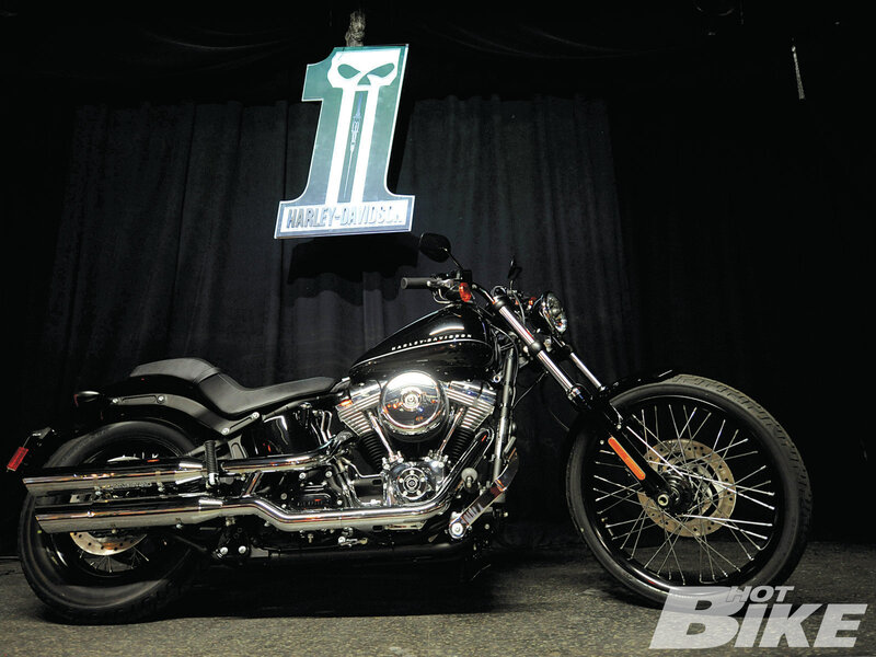 Black Harley-davidson Motorcycle — Dramatic, Photograph, Sign