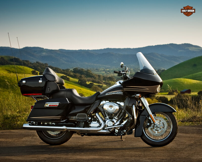 Black Harley-davidson Motorcycle — Serene, Afternoon