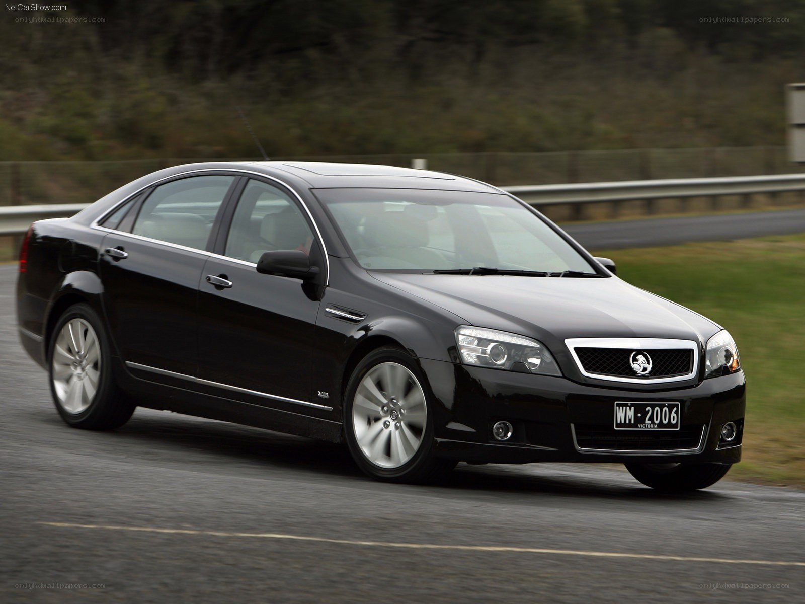 Black Holden VE Commodore