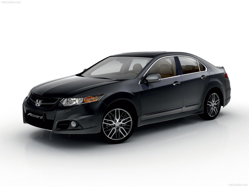 Black Honda Accord sedan