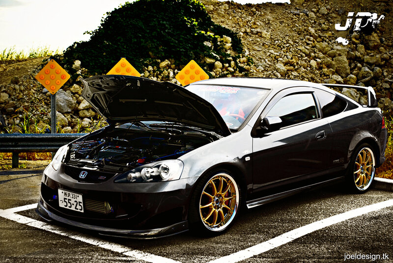 Black Honda Acura RSX
