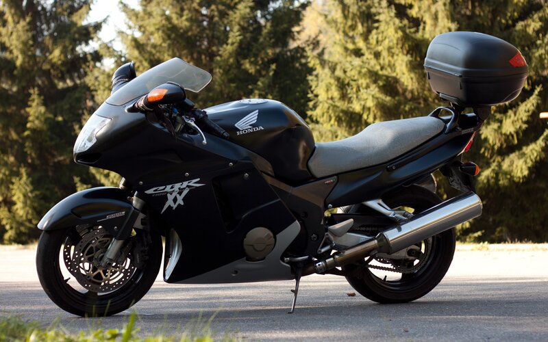 Black Honda CBR Motorcycle — Calm