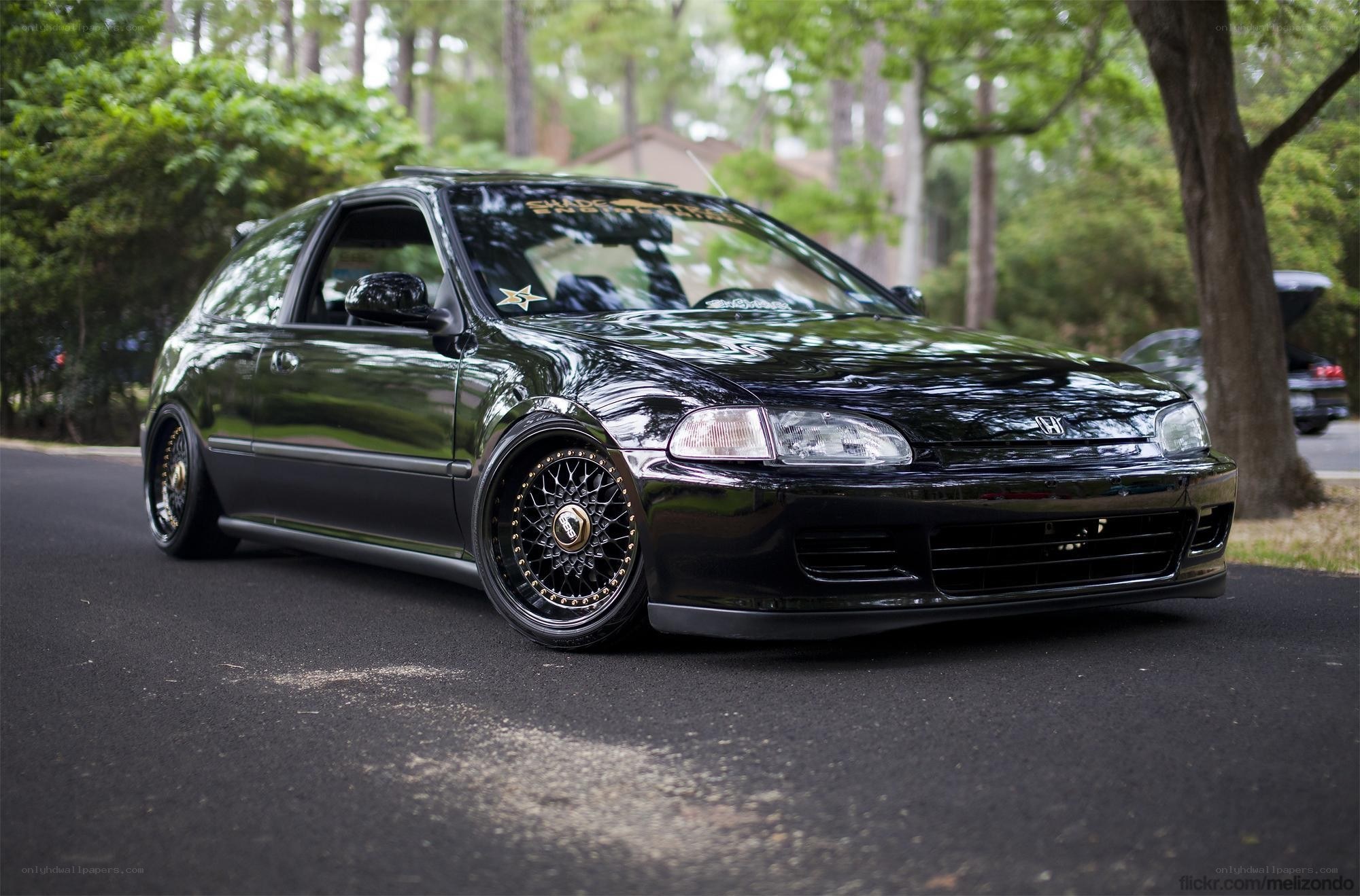black honda civic hatchback