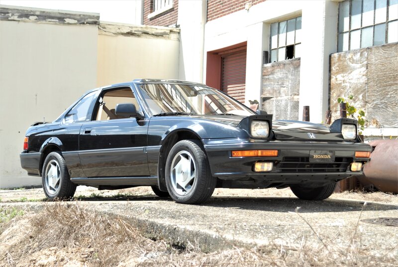Black Honda CR-X
