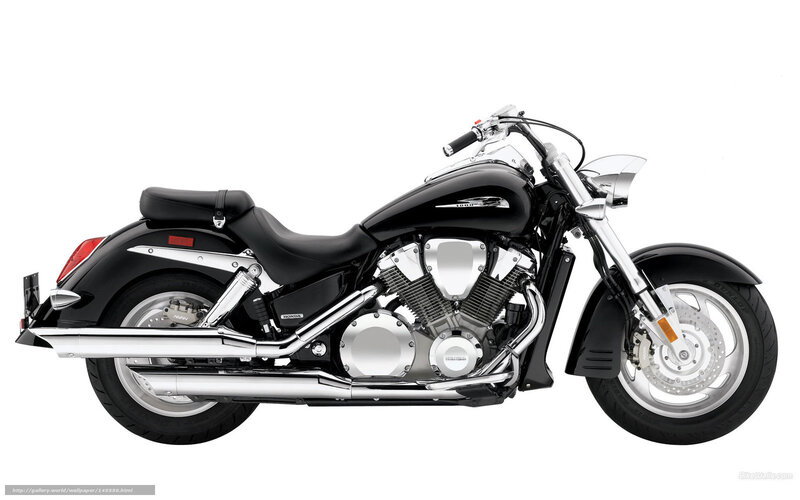 black honda cruiser motorcycle