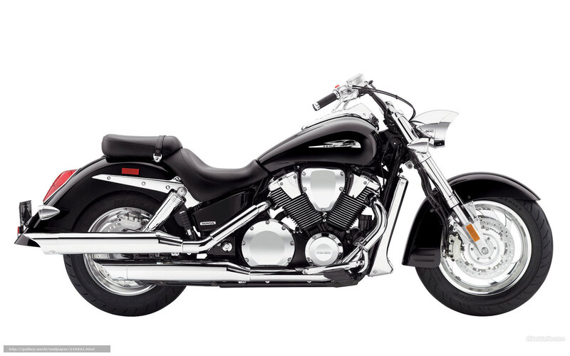 black honda cruiser motorcycle