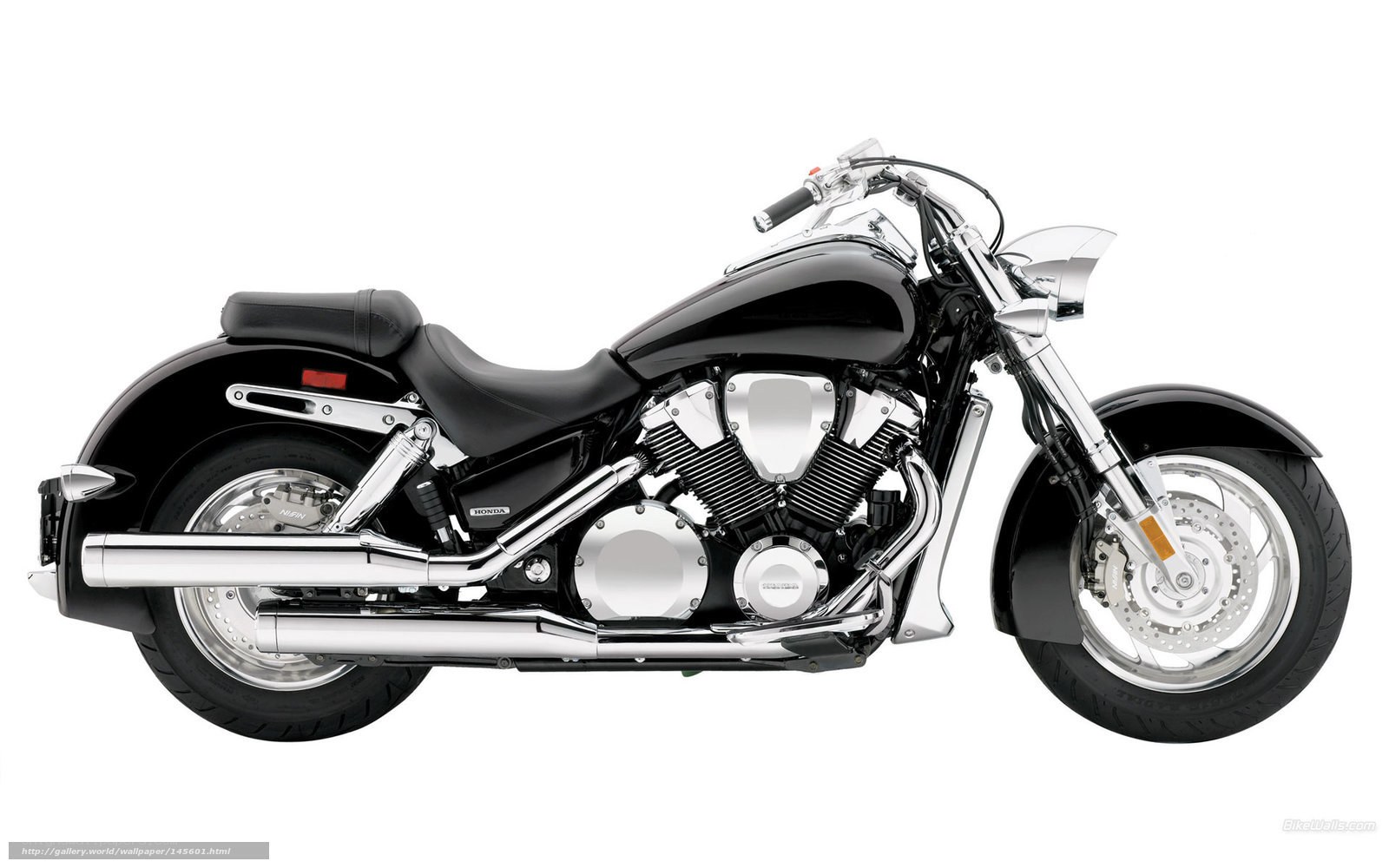 black honda cruiser motorcycle