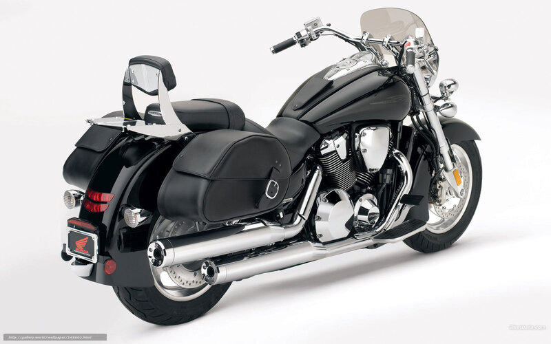 black honda cruiser motorcycle