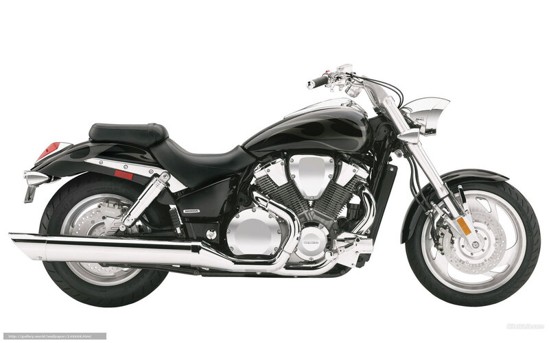 black Honda cruiser motorcycle