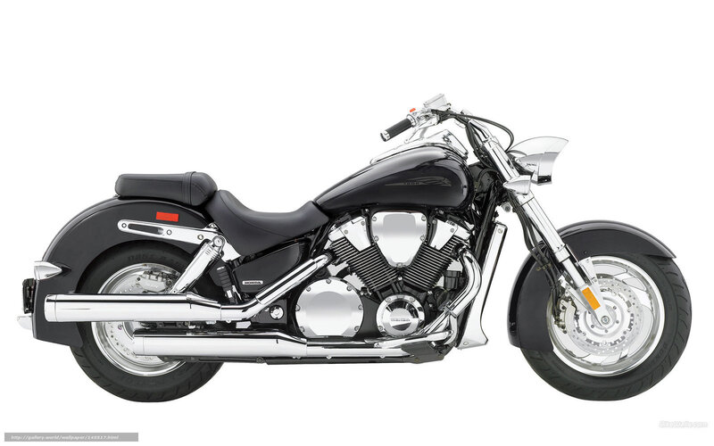 black honda cruiser motorcycle