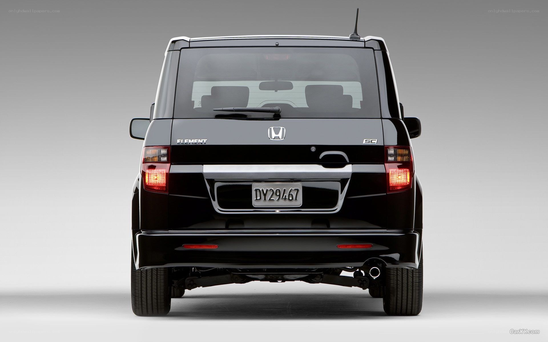 black honda element rear view