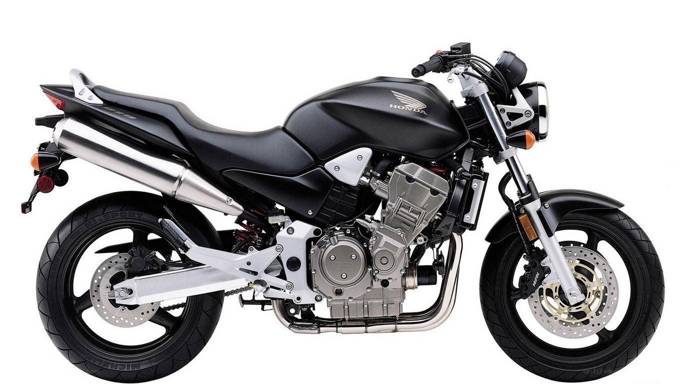 Black Honda motorcycle