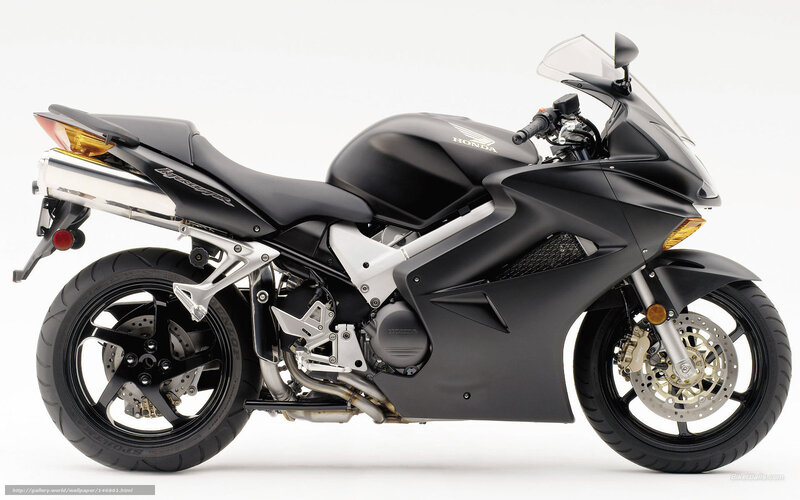 Black Honda Motorcycle — Neutral, Photograph, Exhaust Pipe, Windshield, Disc Brakes