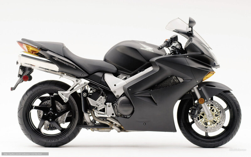 Black Honda Motorcycle — Neutral, Photograph, Exhaust Pipe, Windshield, Headlight