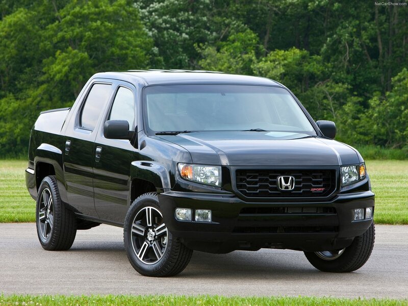 Black Honda Ridgeline pickup truck