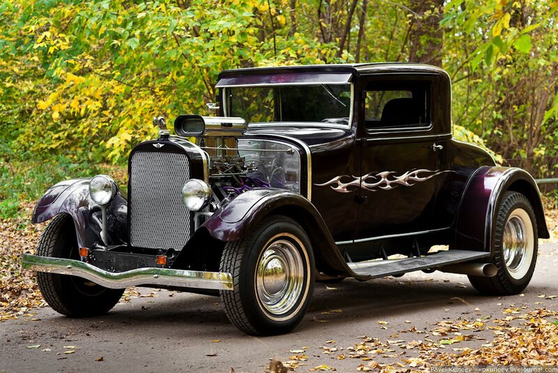 Black Hot Rod Car — Serene, Autumn