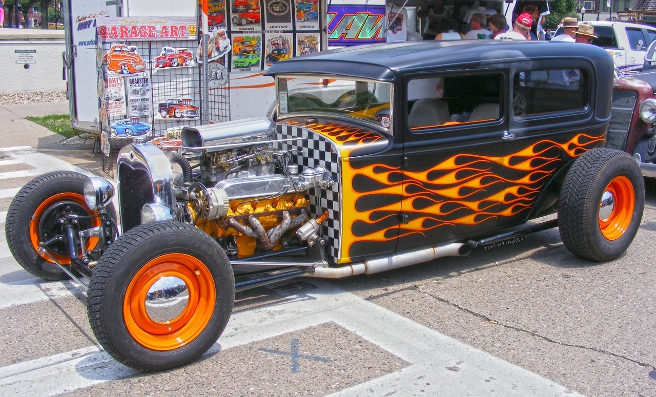 Black hot rod with flame design