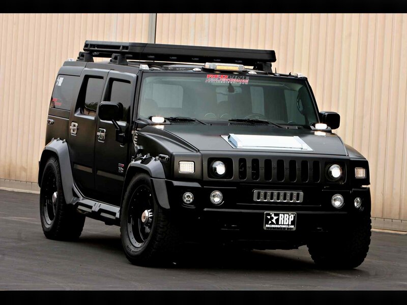 black hummer h2 suv