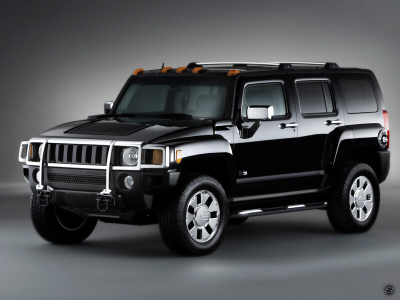 Black Hummer H3 Suv — Dramatic, Photograph