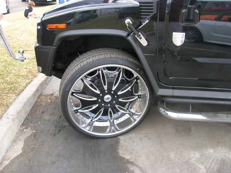 black hummer with chrome wheels