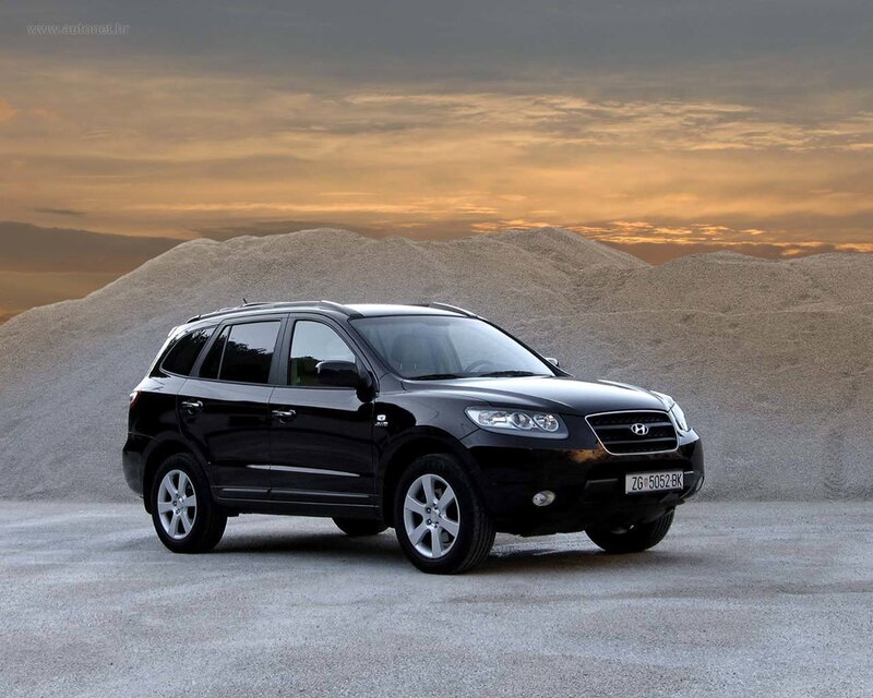Black Hyundai Santa Fe SUV