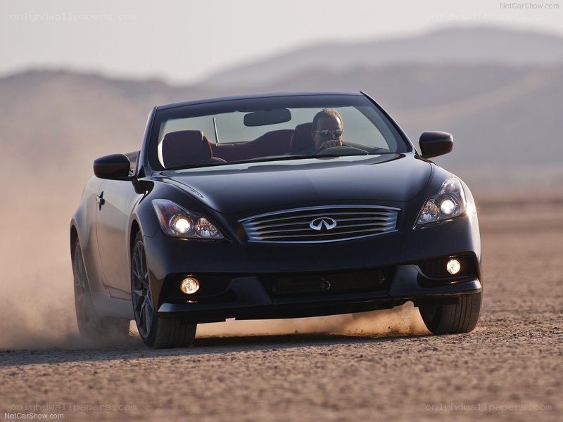 black infiniti convertible driving