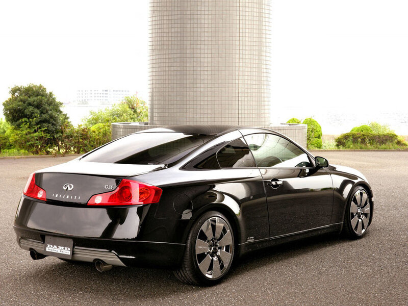 Black Infiniti G35 Coupe