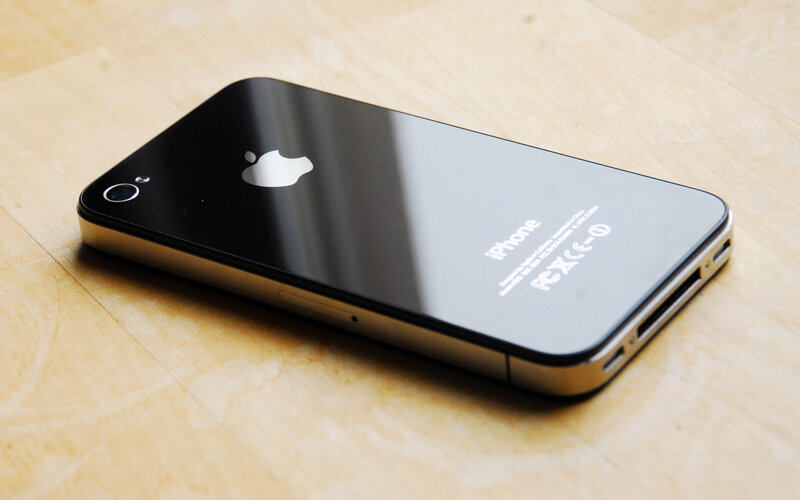 Black IPhone 4s