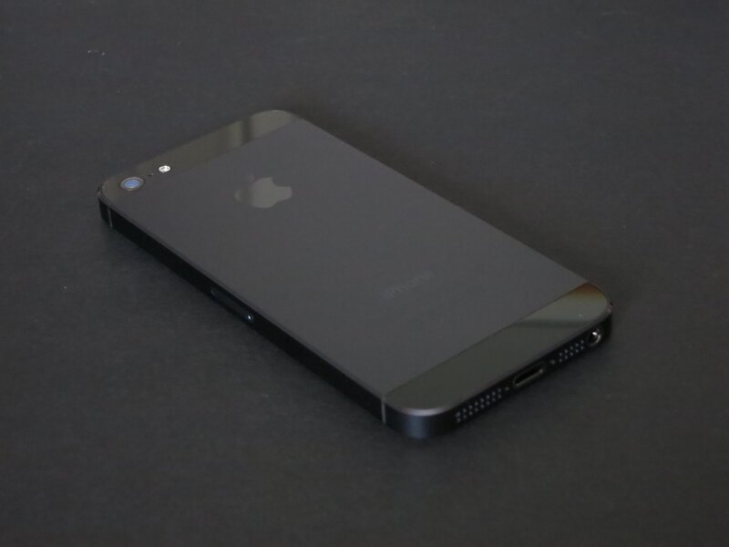 Black IPhone 5