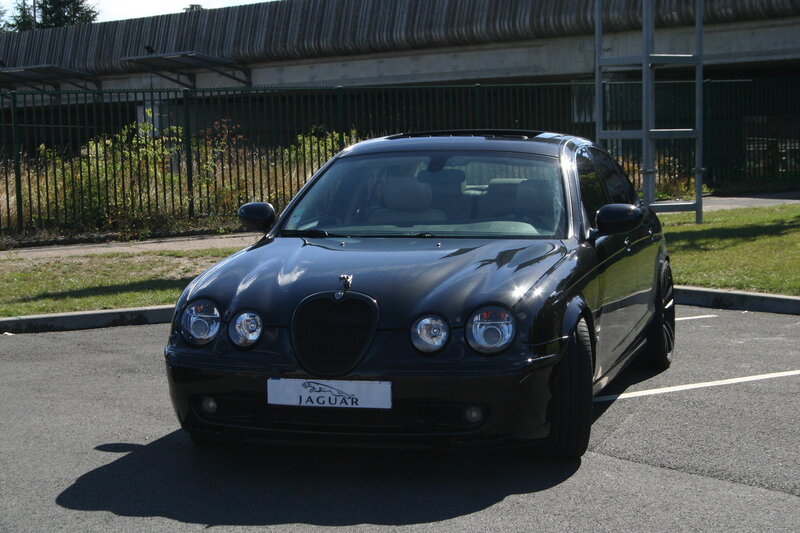 Black Jaguar Car — Neutral
