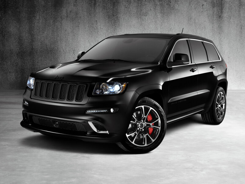 Black Jeep Grand Cherokee
