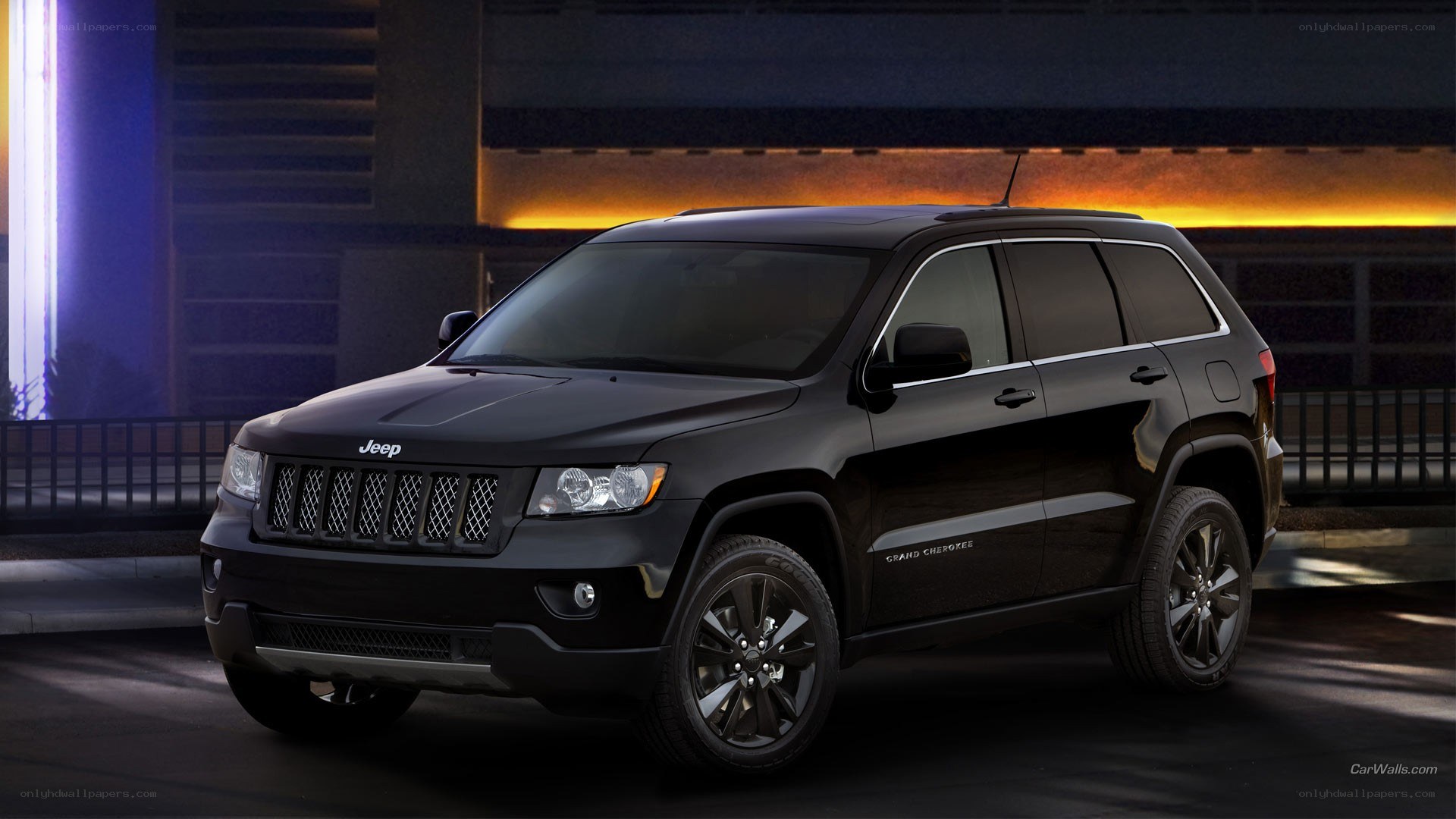 Black Jeep Grand Cherokee