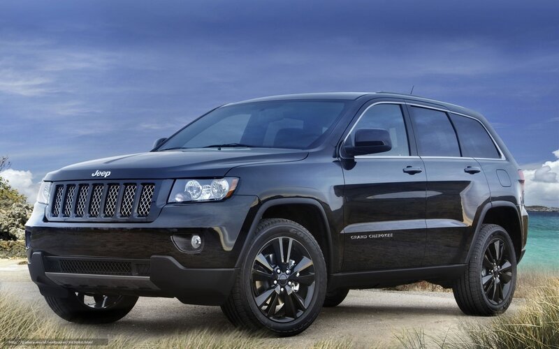 Black Jeep Grand Cherokee — Dramatic, Afternoon, Photograph