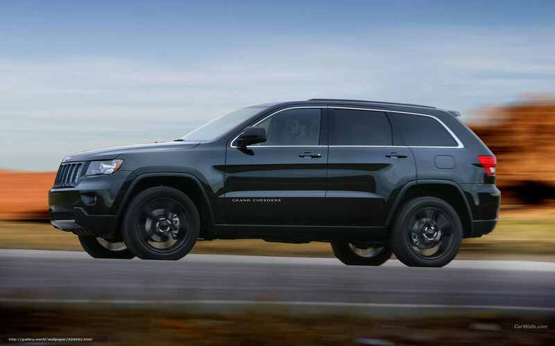 Black Jeep Grand Cherokee — Dynamic