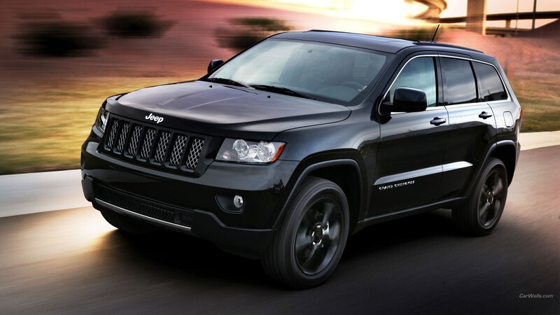 black jeep grand cherokee in motion