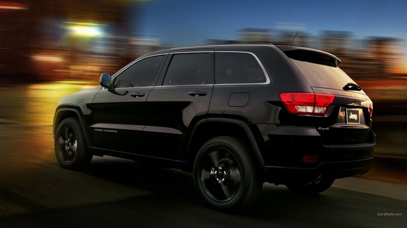 black jeep grand cherokee in motion