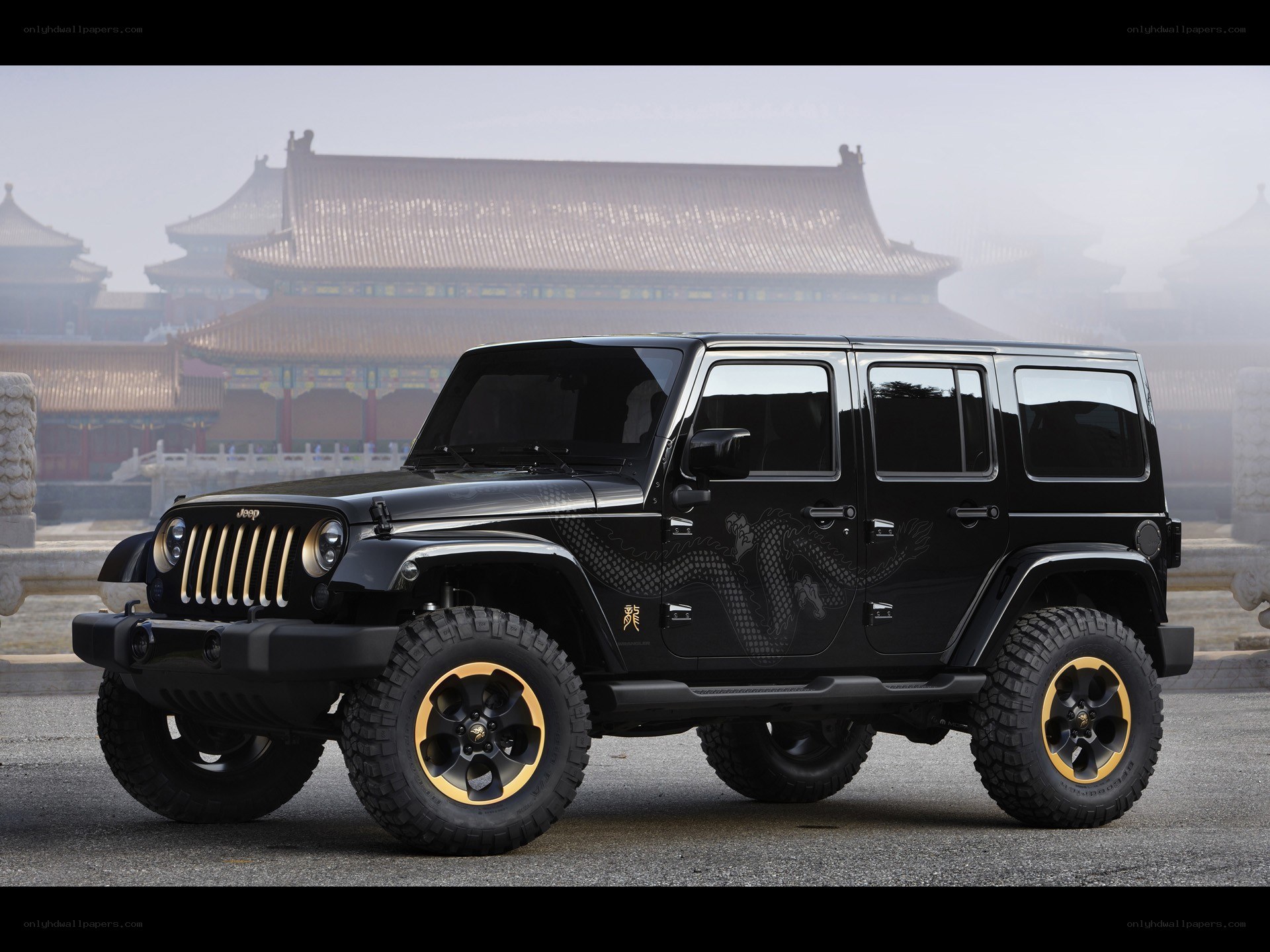 Black Jeep with dragon design