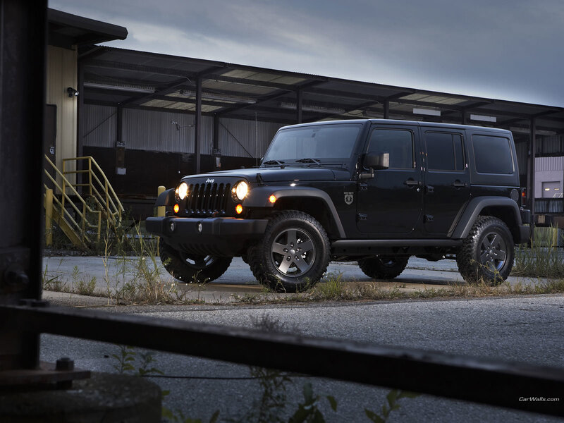 Black Jeep Wrangler — Dramatic