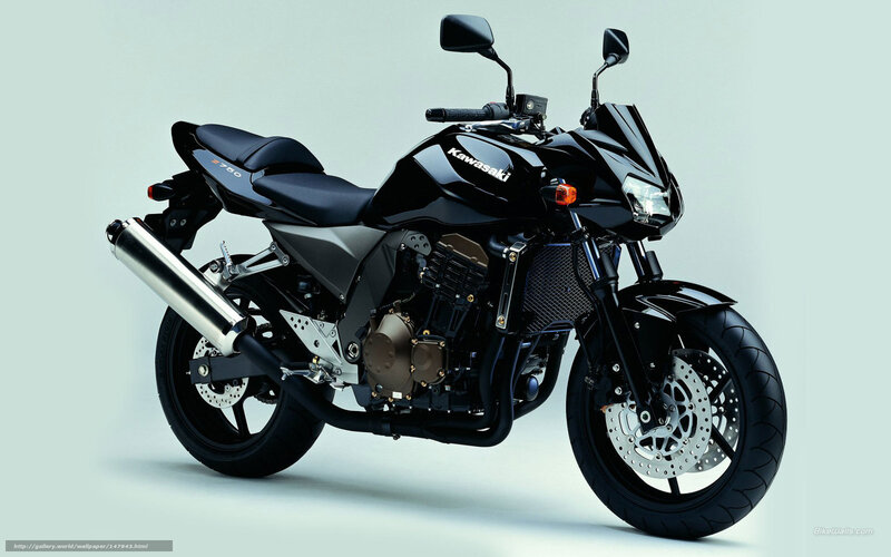 Black Kawasaki Z750 Motorcycle — Neutral