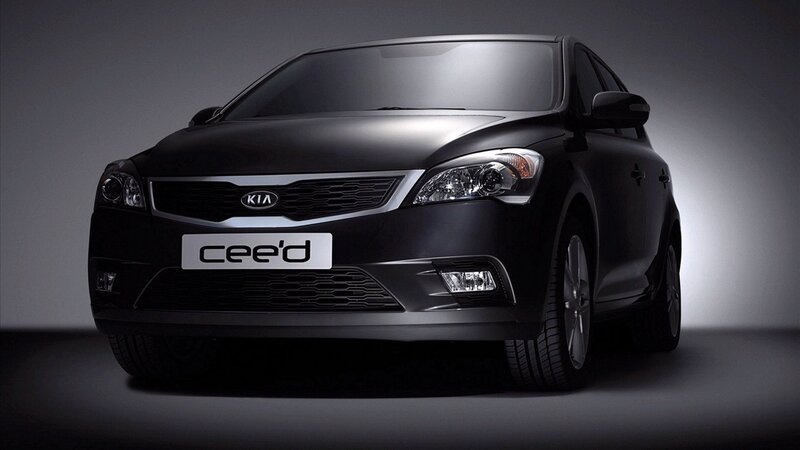 Black Kia Ceed Car — Dramatic, Photograph, Headlights