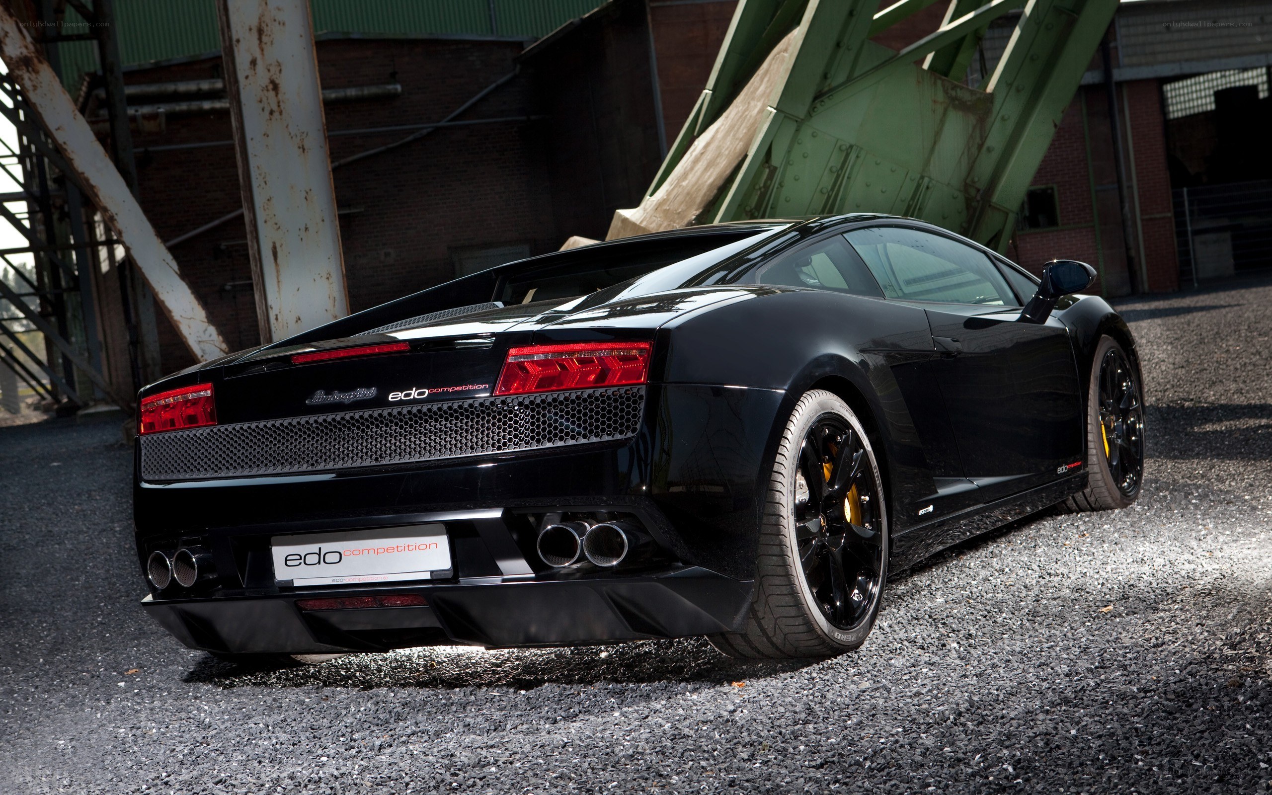Black Lamborghini Gallardo