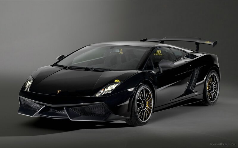 Black Lamborghini Gallardo