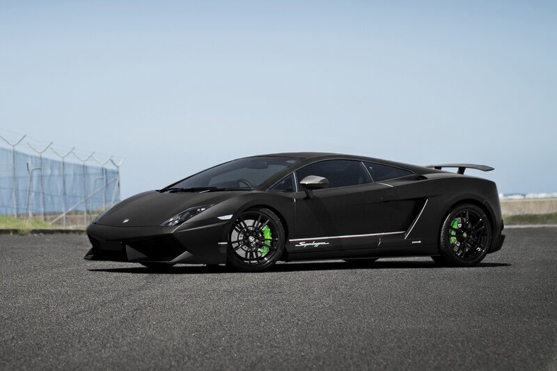 Black Lamborghini Gallardo — Calm, Afternoon, Photograph, Race Track