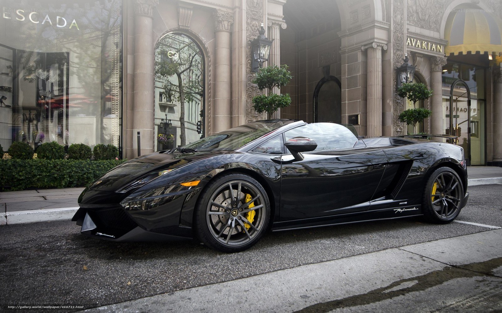 Black Lamborghini Gallardo parked
