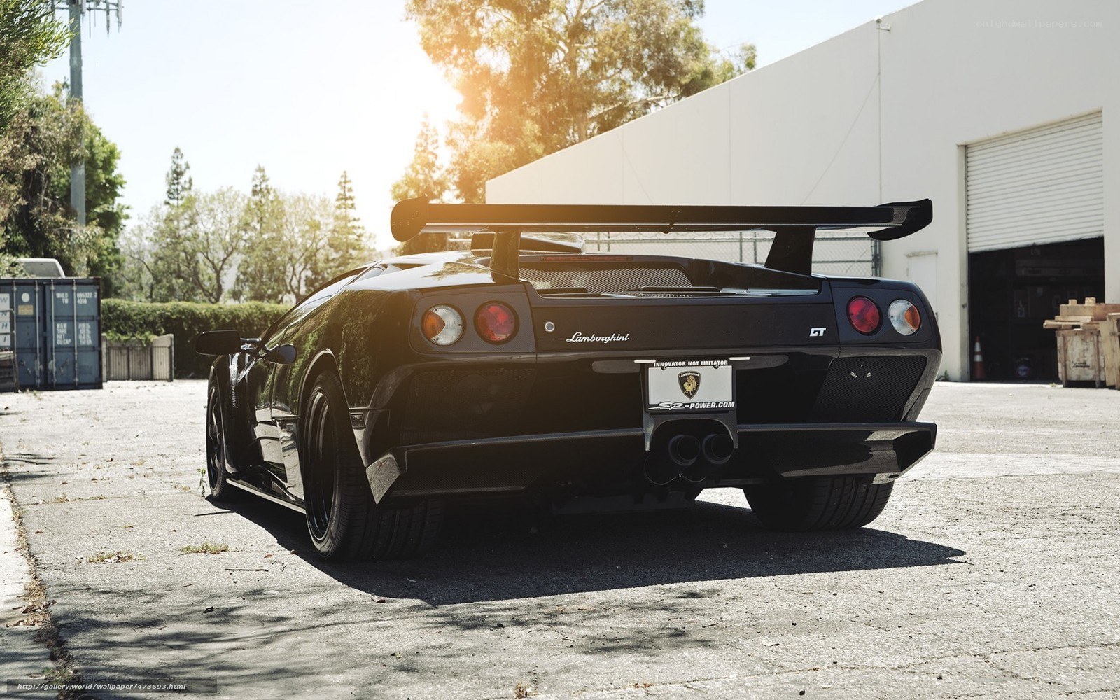 Black Lamborghini GT rear view