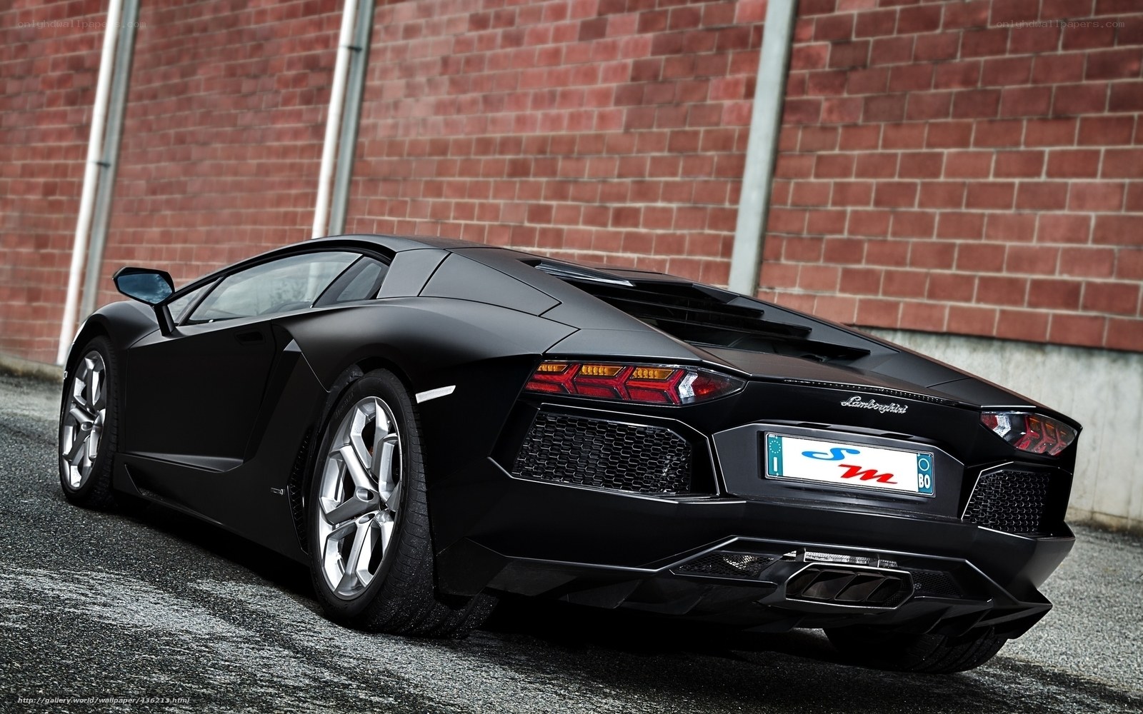 black lamborghini sports car