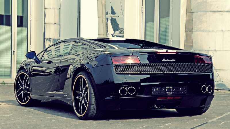 black lamborghini sports car
