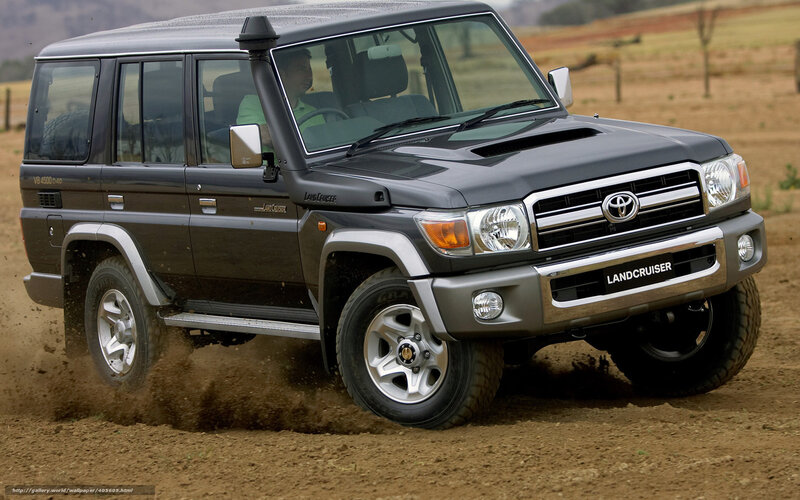 Black Land Cruiser