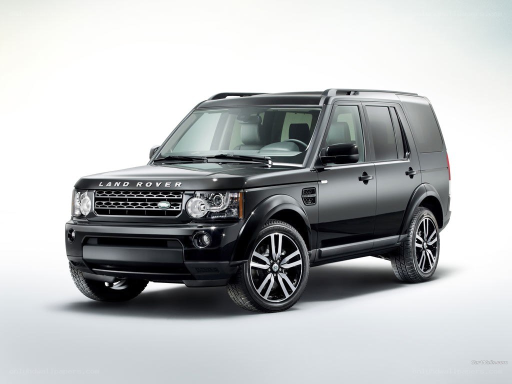 Black Land Rover Discovery